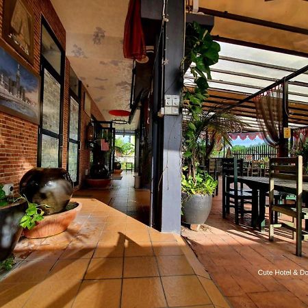 Cute Hotel & Dorms Ipoh Exterior foto